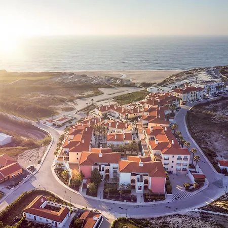 Stunning Townhouse Sea View Amoreira (Leiria)
