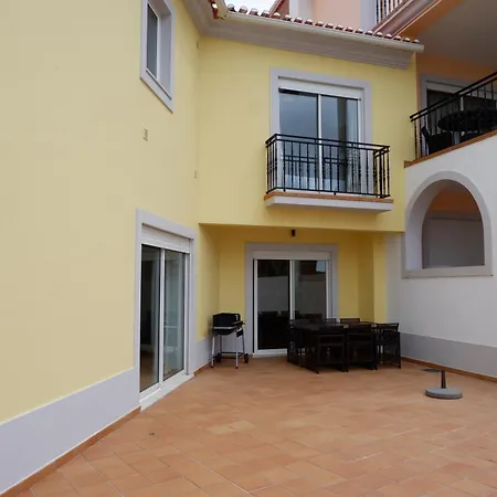 Stunning Townhouse Sea View Hébergement de vacances Amoreira (Leiria)
