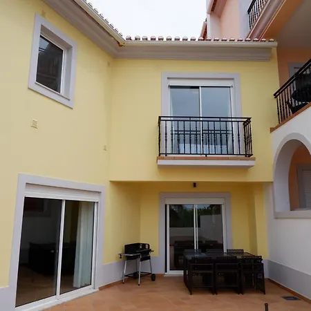 Stunning Townhouse Sea View Hébergement de vacances *