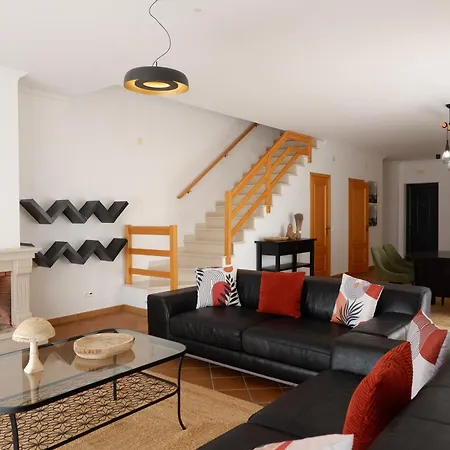 Stunning Townhouse Sea View Amoreira (Leiria)