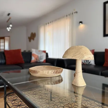 Stunning Townhouse Sea View Hébergement de vacances Amoreira (Leiria)