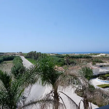 Stunning Townhouse Sea View